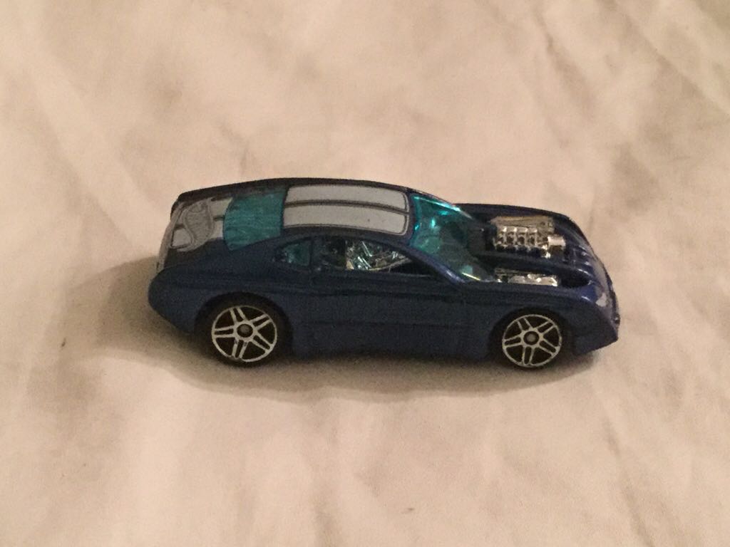 Overboard 454 - 2002 First Editions toy car collectible - Main Image 2