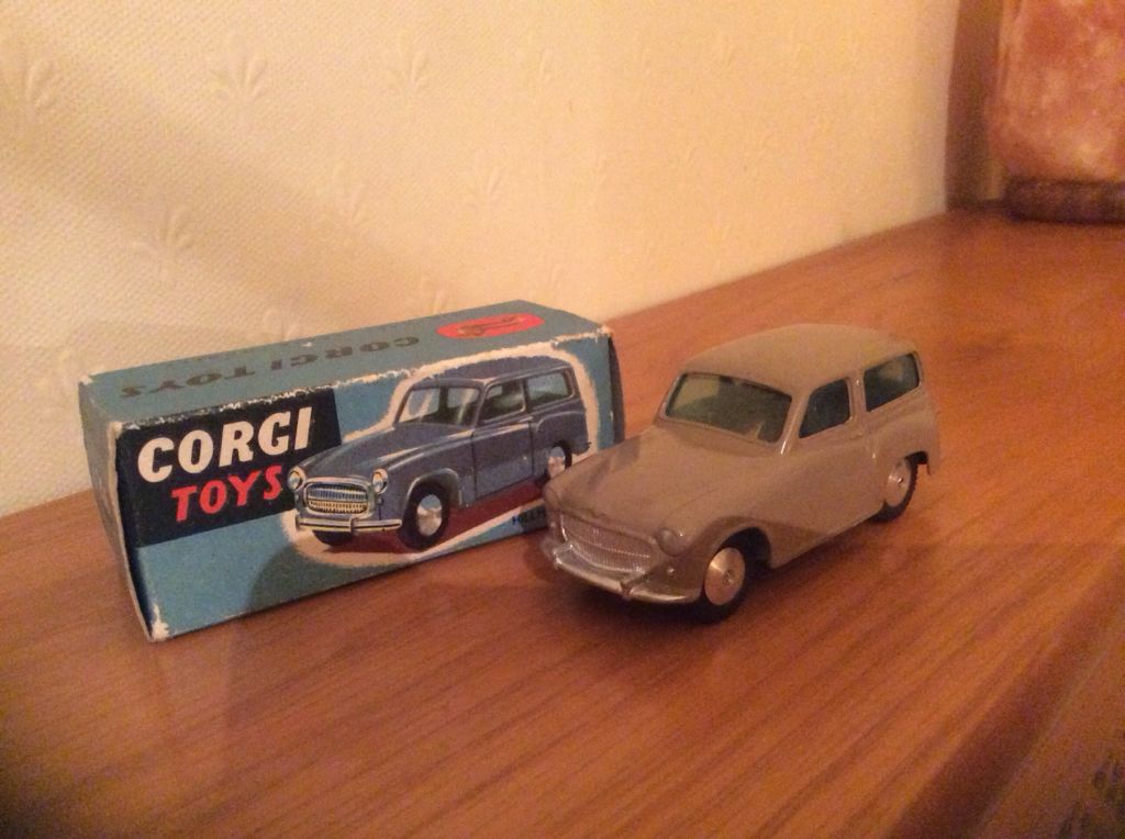 Corgi Toys toy car collectible - Main Image 2