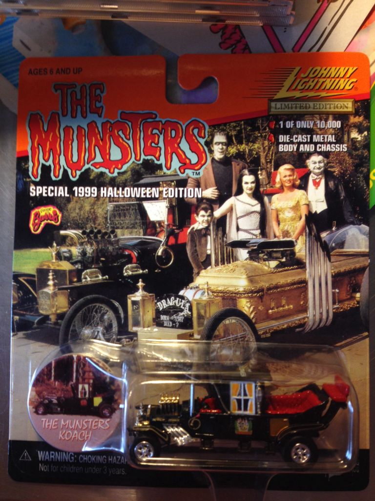 Munsters Koach, The - Fright’ning Lightnings toy car collectible - Main Image 2