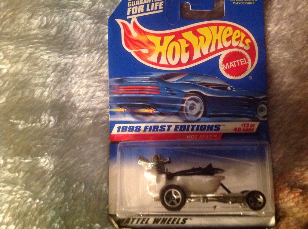 Hot Wheels - 1998 First Editions toy car collectible - Main Image 1