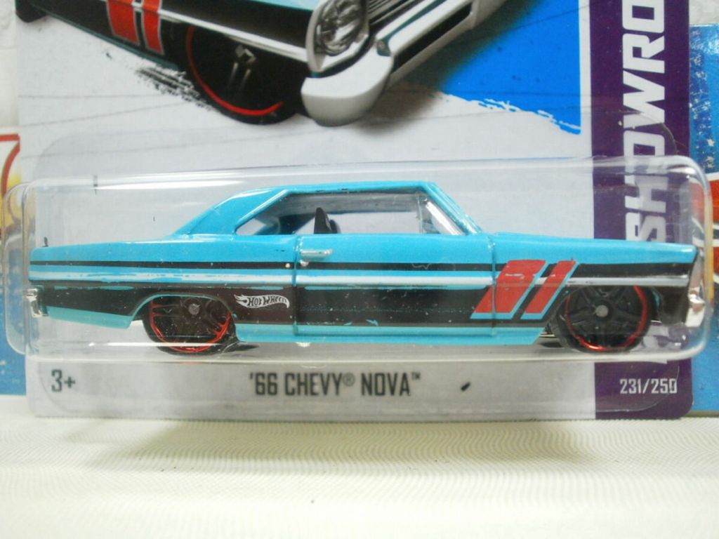 Hot Wheels Showroom - Muscle Mania - 2013 toy car collectible - Main Image 2
