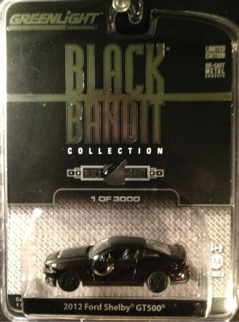 2012 Ford Shelby GT500 - Series 8 toy car collectible - Main Image 2