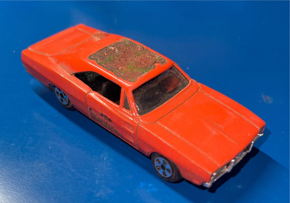 General Lee  toy car collectible - Main Image 2