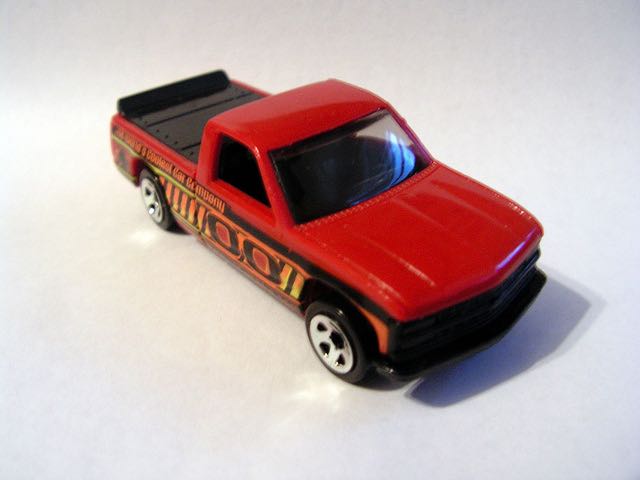 Chevy 1500 - HW Mainline toy car collectible - Main Image 2