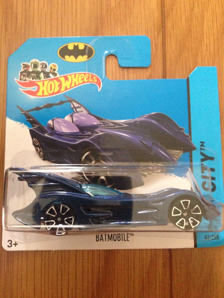 HW Affinity Batmobile - 2014 Hw City toy car collectible - Main Image 1