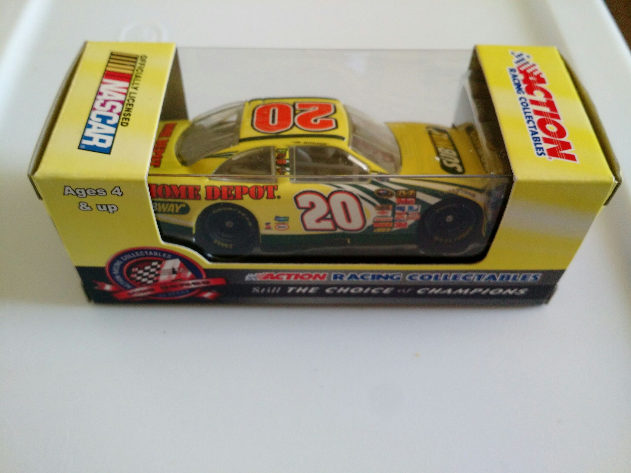 Tony Stewart Home Depot / Subway - NASCAR Sprint Cup Series toy car collectible - Main Image 2