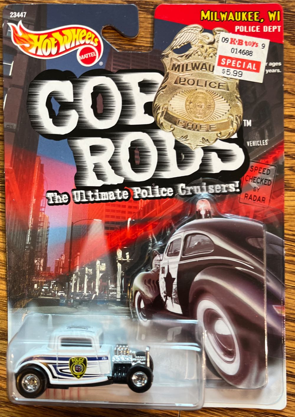 ’32 Deuce - Cop Rod Series 1 toy car collectible - Main Image 2