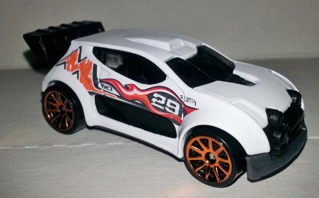 Hot Wheels HW Off-Road  - Road Rally toy car collectible - Main Image 2