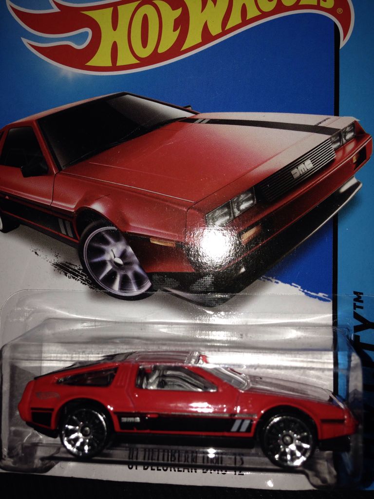 ’81 Delorean DMC-12 - 2014 Hw City toy car collectible - Main Image 2
