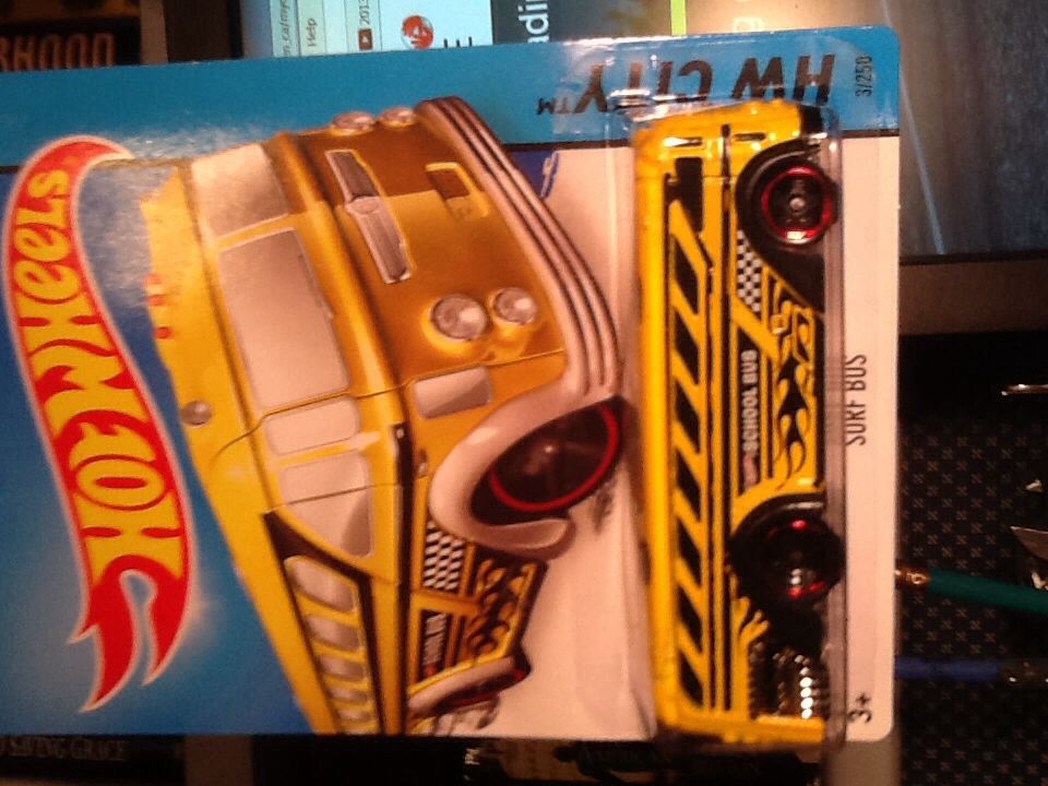 Hot Wheels HW City  toy car collectible - Main Image 2