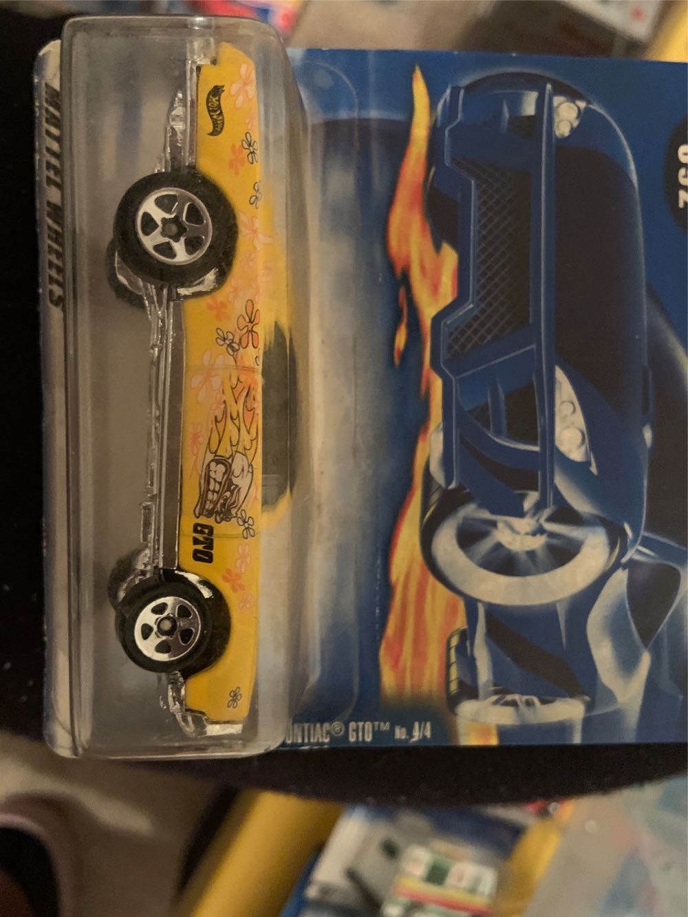 Pontiac GTO ‘67 - Hippie Mobile Series toy car collectible - Main Image 2