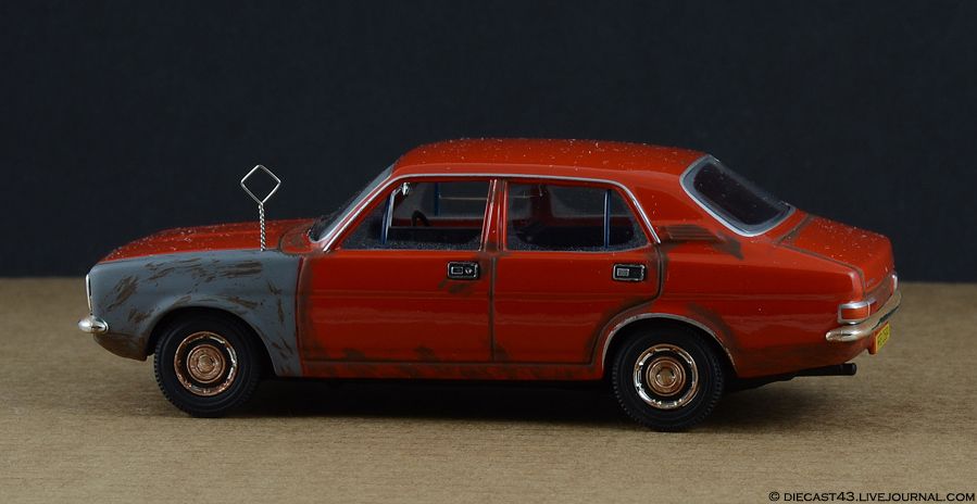 Morris Marina Orange  toy car collectible - Main Image 2