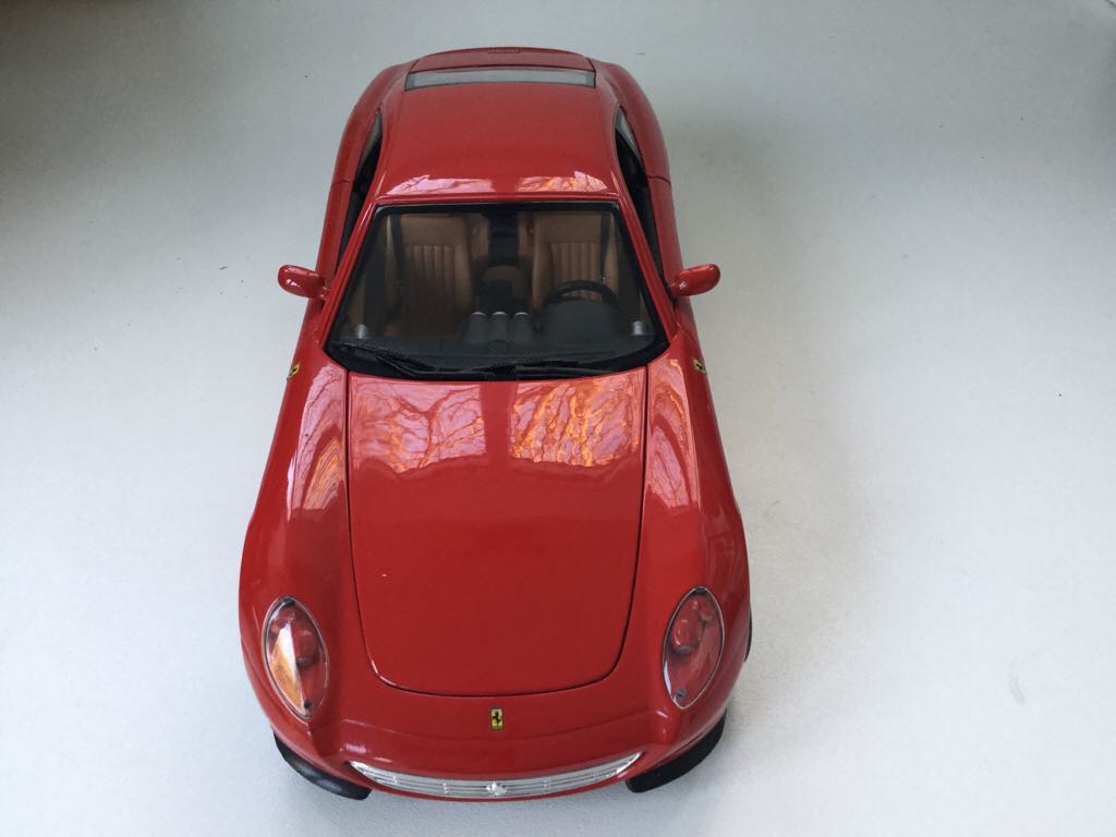 Ferrari F137 Scaglietti  toy car collectible - Main Image 2