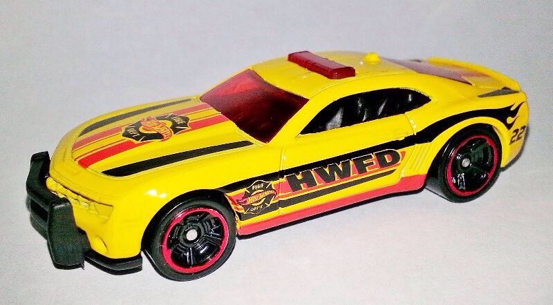 ‘10 Camaro SS - 2014 - HW City - HW Rescue toy car collectible - Main Image 2
