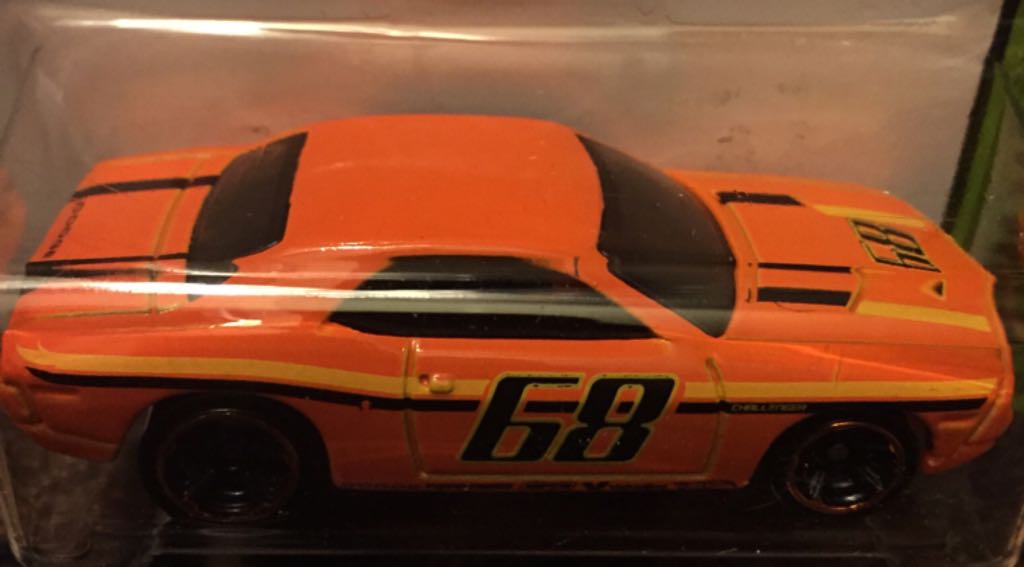 Dodge.    Challenger.          Concept - HW WORKSHOP toy car collectible - Main Image 2