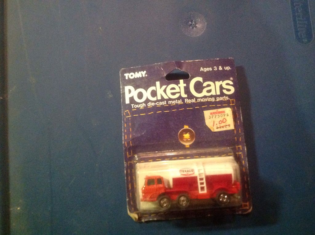 Tomy - Pocket Cars toy car collectible - Main Image 1