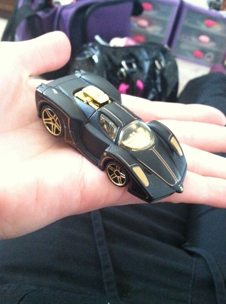 Enzo Ferrari  toy car collectible - Main Image 1