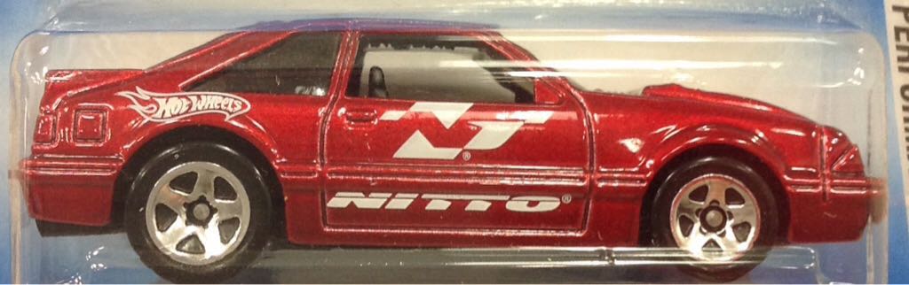 ’92 Ford Mustang - HW Performance toy car collectible - Main Image 2