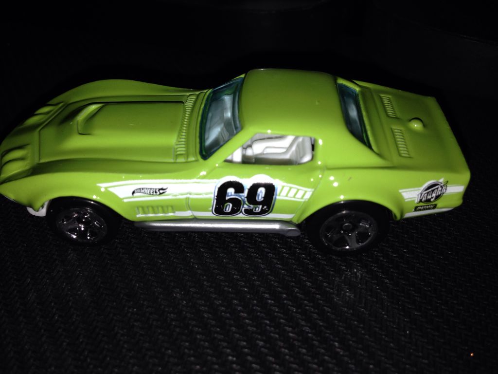 ’69 Copo Corvette - 2014 HW Multipacks toy car collectible - Main Image 2