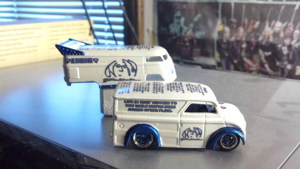John Lennon Dairy Delivery toy car collectible - Main Image 1