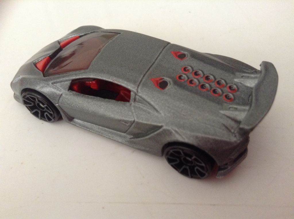 Lamborghini Sesto Elemento - HW City  Speed Team toy car collectible - Main Image 2