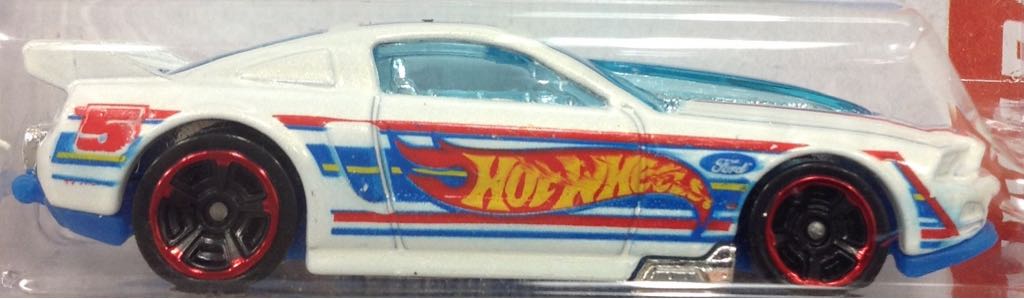 ’13 Ford Mustang GT - HW Racing - HW Race Team toy car collectible - Main Image 2