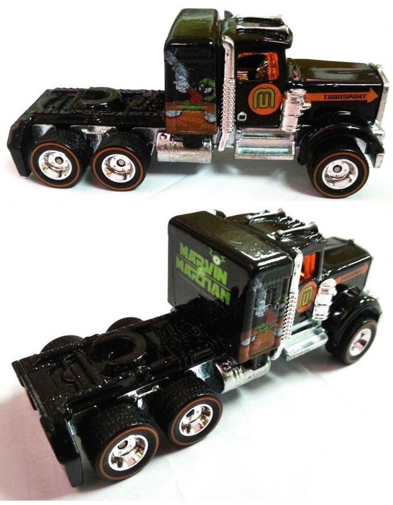 ‘75 Kenworth W900 - Pop Culture - Looney Tunes toy car collectible - Main Image 2