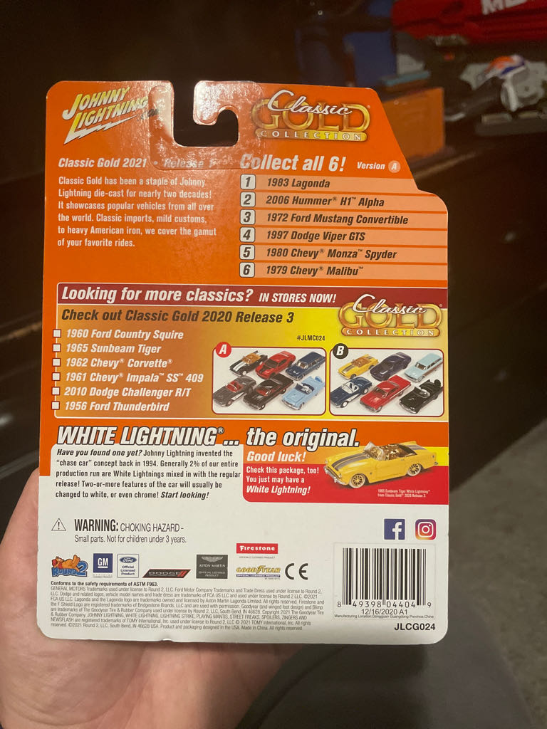 1980 Chevy Monza Spyder - Johnny Lightning 2.0 - Classic Gold toy car collectible - Main Image 2