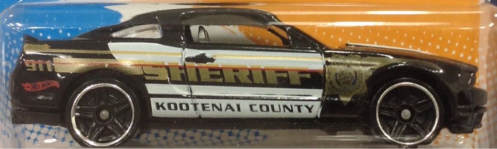 2010 Ford Mustang GT - HW Main Street toy car collectible - Main Image 2