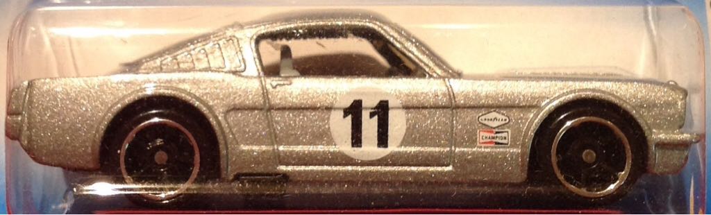Ford Mustang 2+2 Fastback - 2008 New Models toy car collectible - Main Image 2