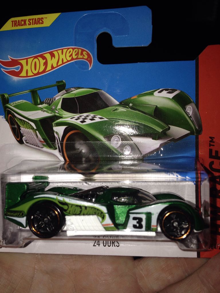 Peugeot 908 Le Mans 24 Ours - Track Aces toy car collectible - Main Image 2