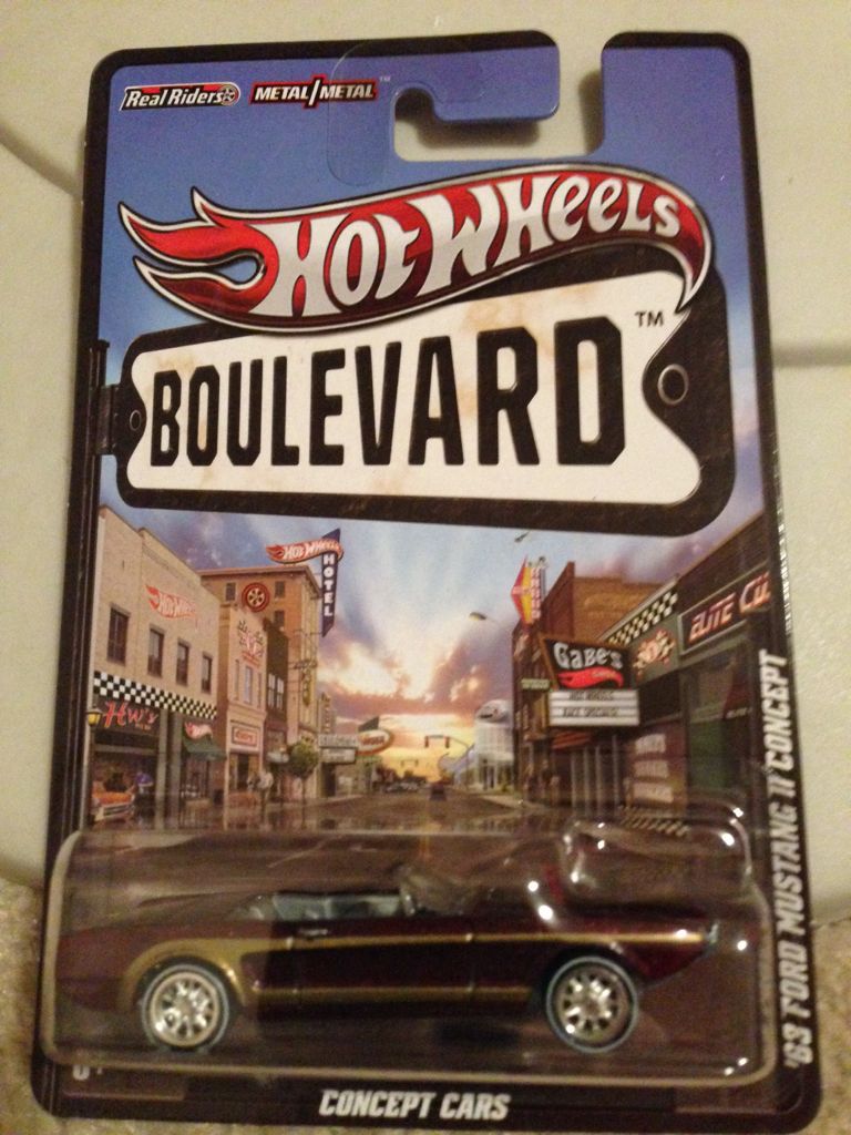 Boardwalk Blast Wall Tracks