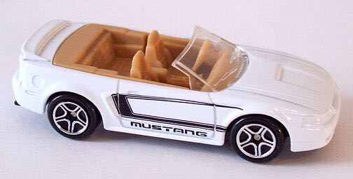 ‘99 Mustang Convertible - Show Cars (Series 8) toy car collectible - Main Image 2