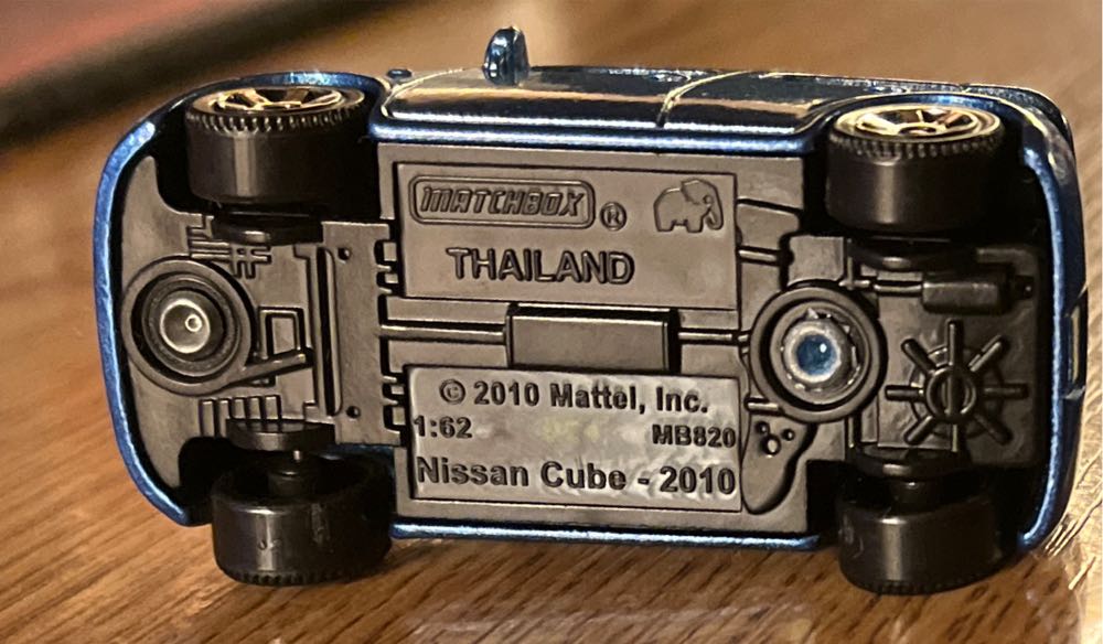 Nissan Cube - Metro Rides toy car collectible - Main Image 4