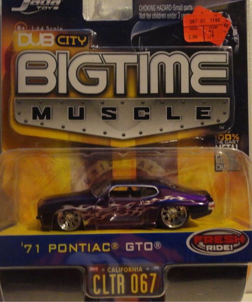 ‘71 Pontiac GTO - Bigtime Muscle toy car collectible - Main Image 2