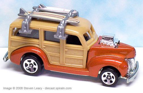 ‘40s Woodie - Surf’s Up toy car collectible - Main Image 2