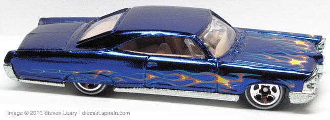 ‘65 Pontiac Bonneville - Classics Series 5 toy car collectible - Main Image 2