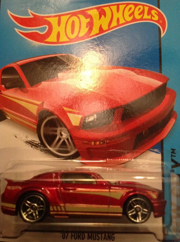 ‘07 Ford Mustang - 2014 - HW City - HW Mustang 50th toy car collectible - Main Image 1