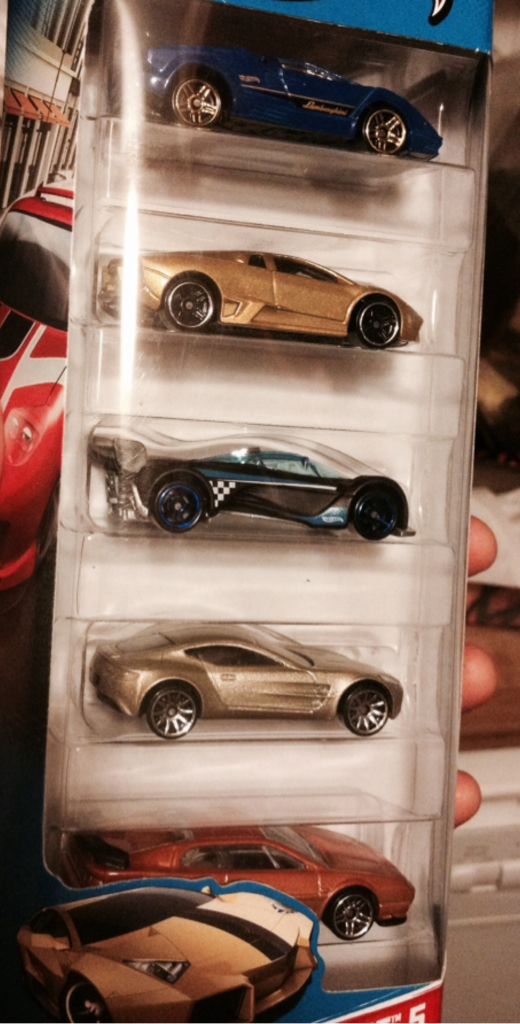 Lotus Esprit - World Race 5-pack toy car collectible - Main Image 2