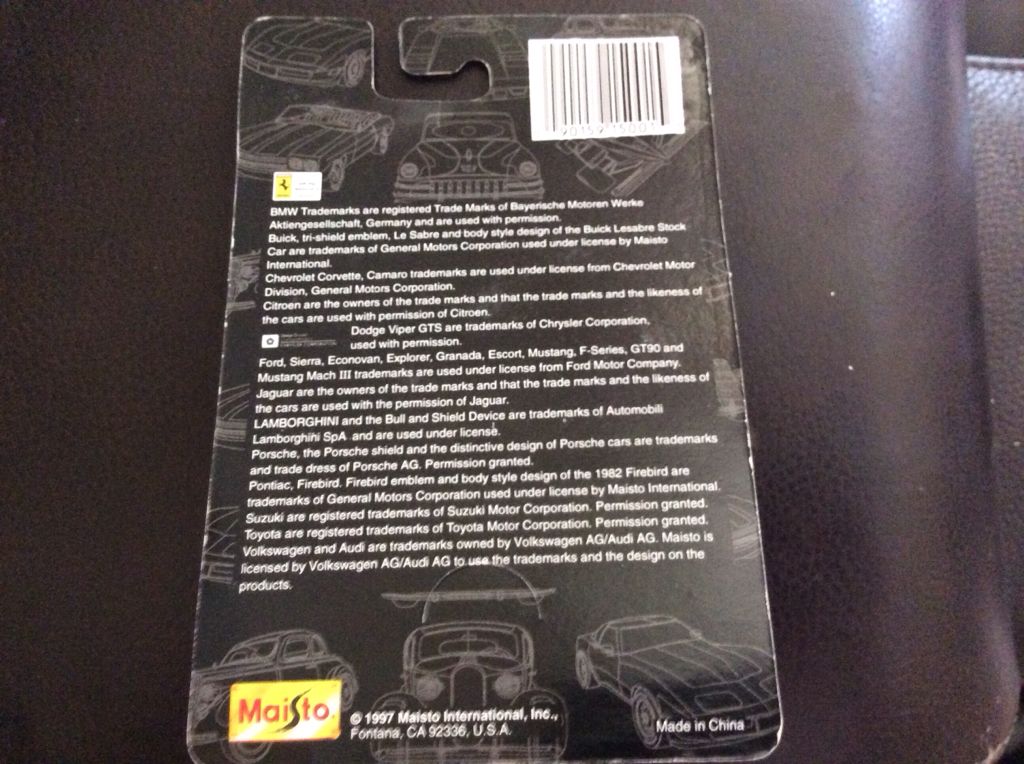 Maisto Viper GTS-R  toy car collectible - Main Image 2