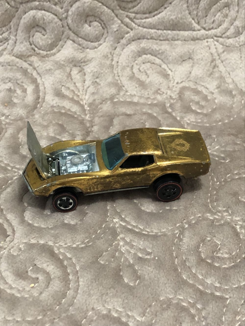 Redline Custom Corvette - Sweet 16 toy car collectible - Main Image 4