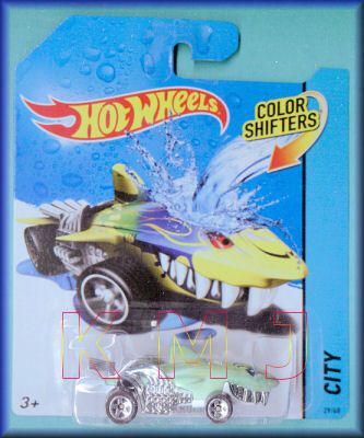 Sharkruiser 29/48 - Color Shifters toy car collectible - Main Image 1
