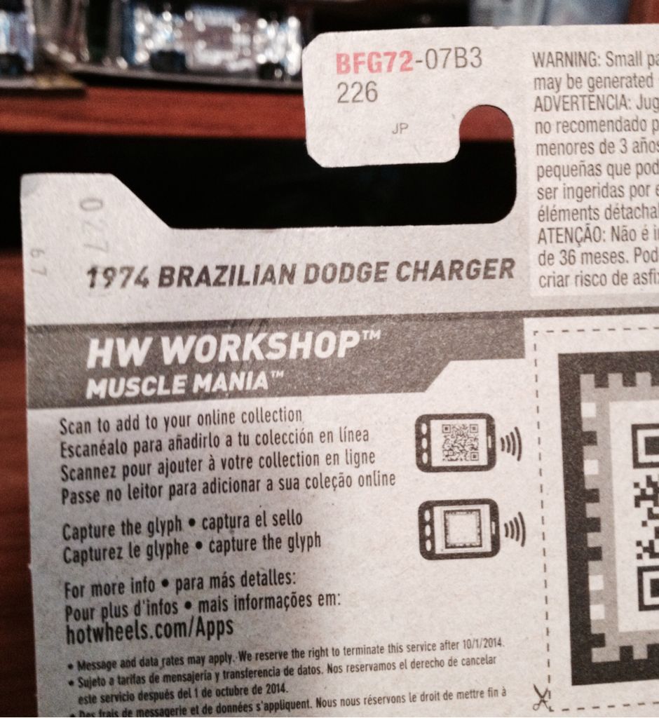 1974 Brazilian Dodge Charger - HW Workshop - 2014 Muscle Mania toy car collectible - Main Image 2
