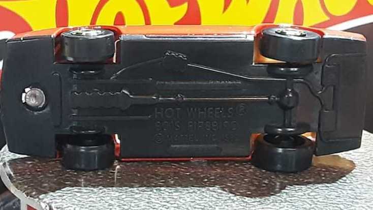 Firebird ’80s - HW Mail-In toy car collectible - Main Image 3