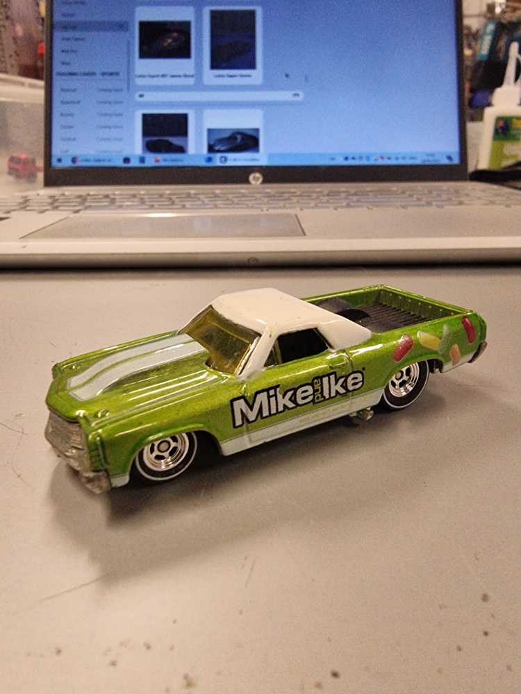 El Camino 1971 Mike And Ike - Nostalgia - Just Born toy car collectible - Main Image 3