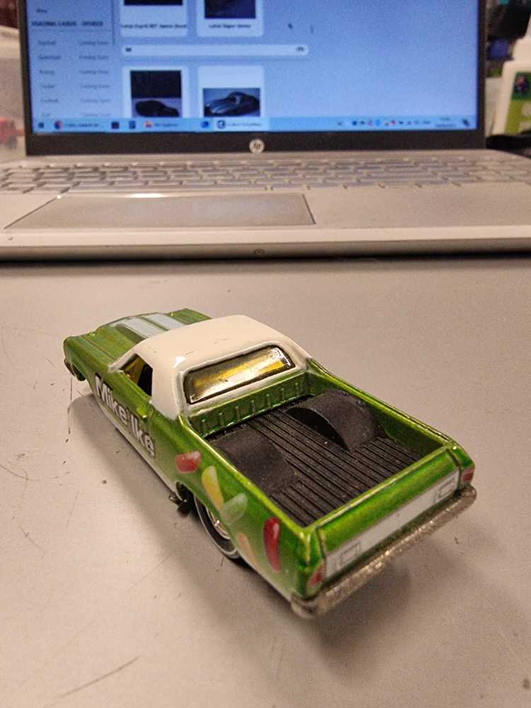 El Camino 1971 Mike And Ike - Nostalgia - Just Born toy car collectible - Main Image 4