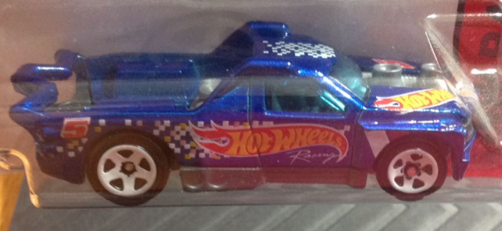 Fig Rig - 2014 Hw Race toy car collectible - Main Image 2