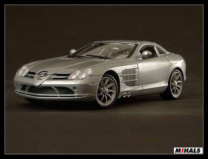 Mercedes-Benz SLR McLaren - Special Edition toy car collectible - Main Image 1