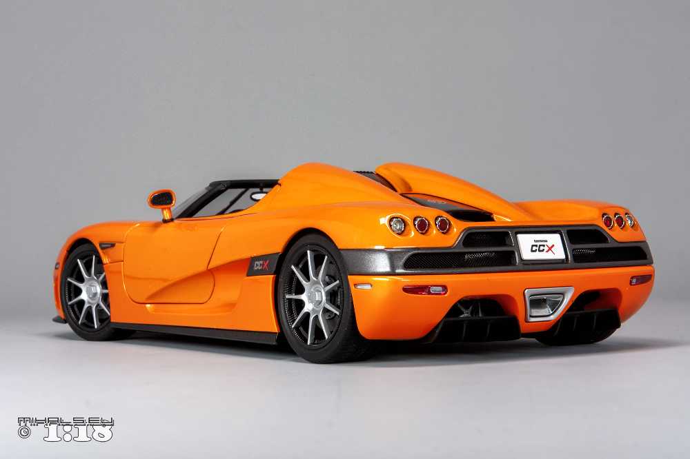 Koenigsegg CCX - Signature toy car collectible - Main Image 4