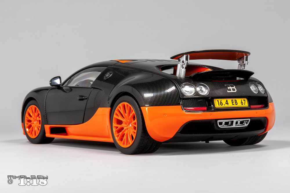 Bugatti Veyron Super Sport WRE Limited Edition 1.000pcs - Signature toy car collectible - Main Image 4